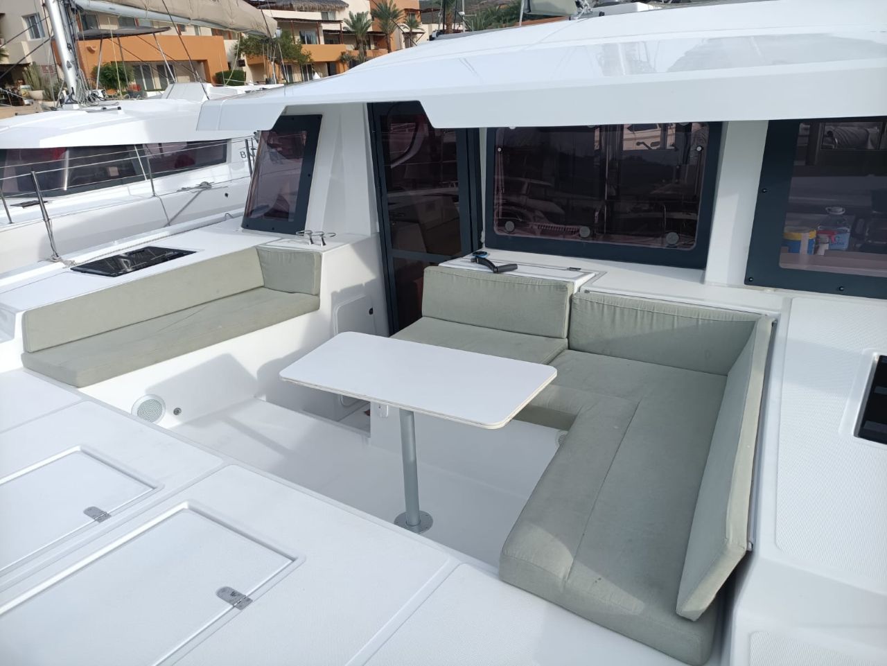 Bali 4.4 forward lounge — BAIA Atelier
